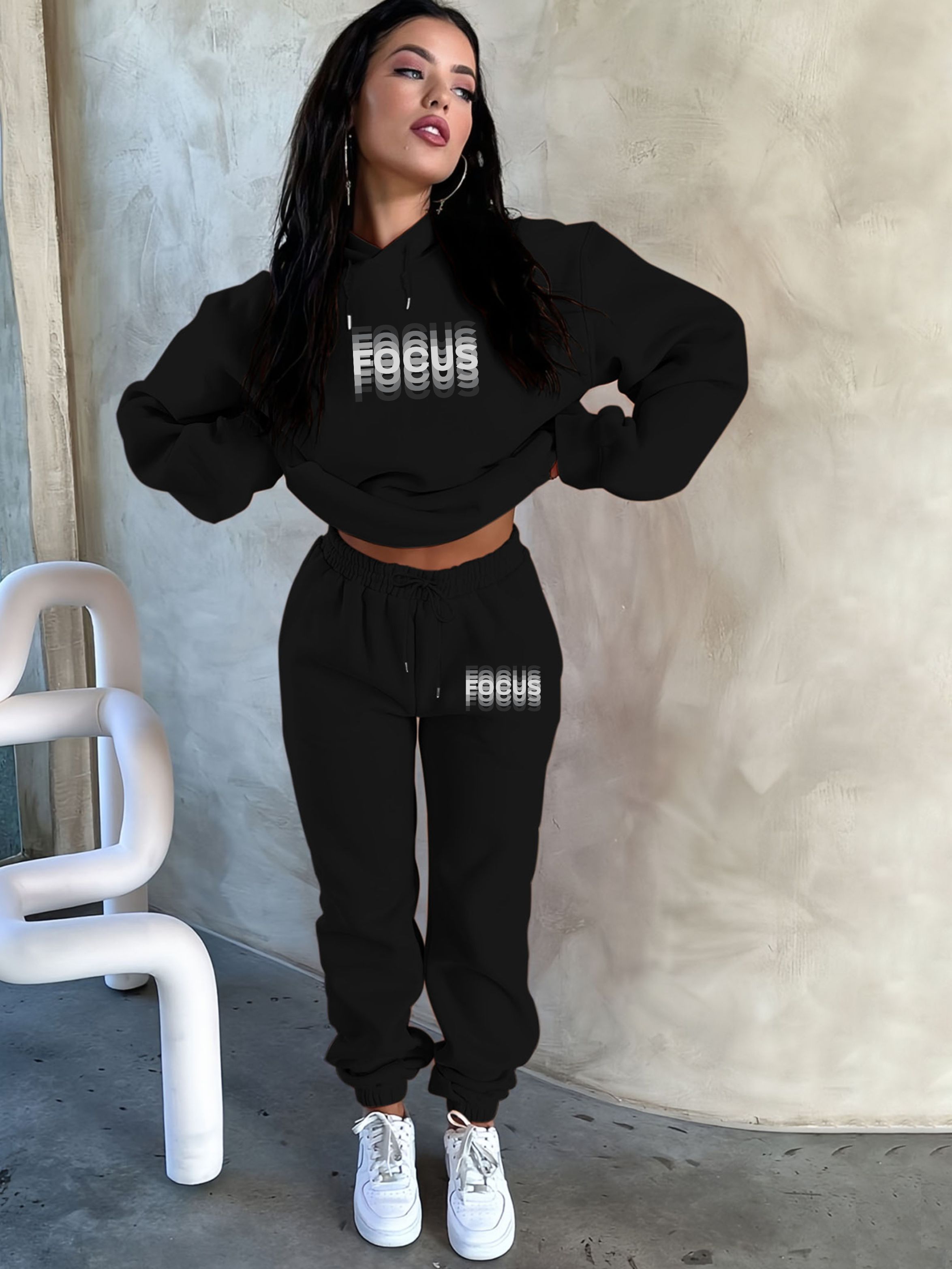 Street Fashion Women - Setelan Olahraga Kasual Nyaman, Terdiri dari