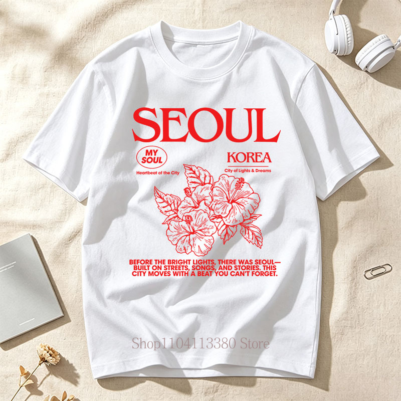 Street Fashion Of Seoul - Kaus Gambar Hibiscus Seoul Gaya Korea