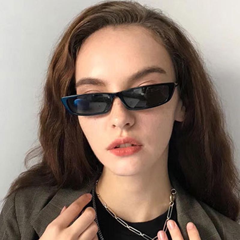 Street Fashion Glasses - Kacamata Hitam Persegi Kecil Fashion Wanita