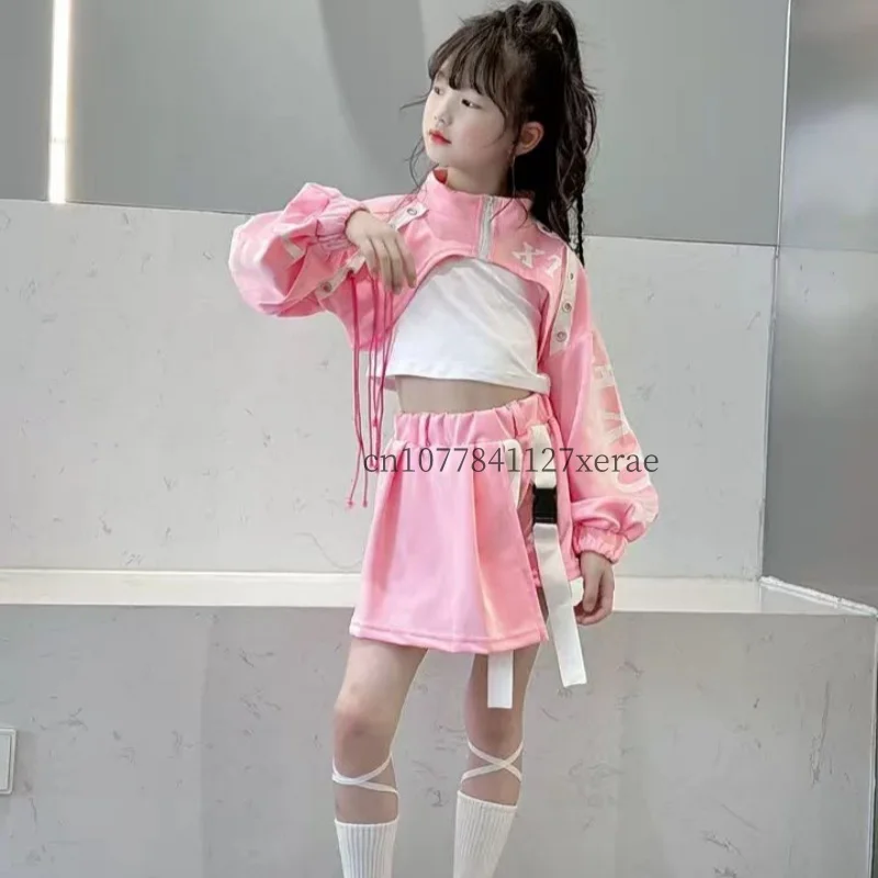 Kostum Hip-hop dan Tari Jalana - Street Fashion Runway ulasan dan harga