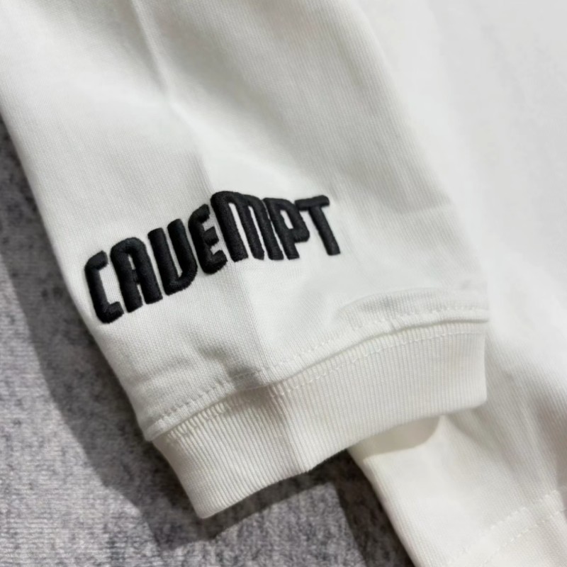 Fashion Street Unisex CAVEMPT  - Street Fashion Women ulasan dan harga