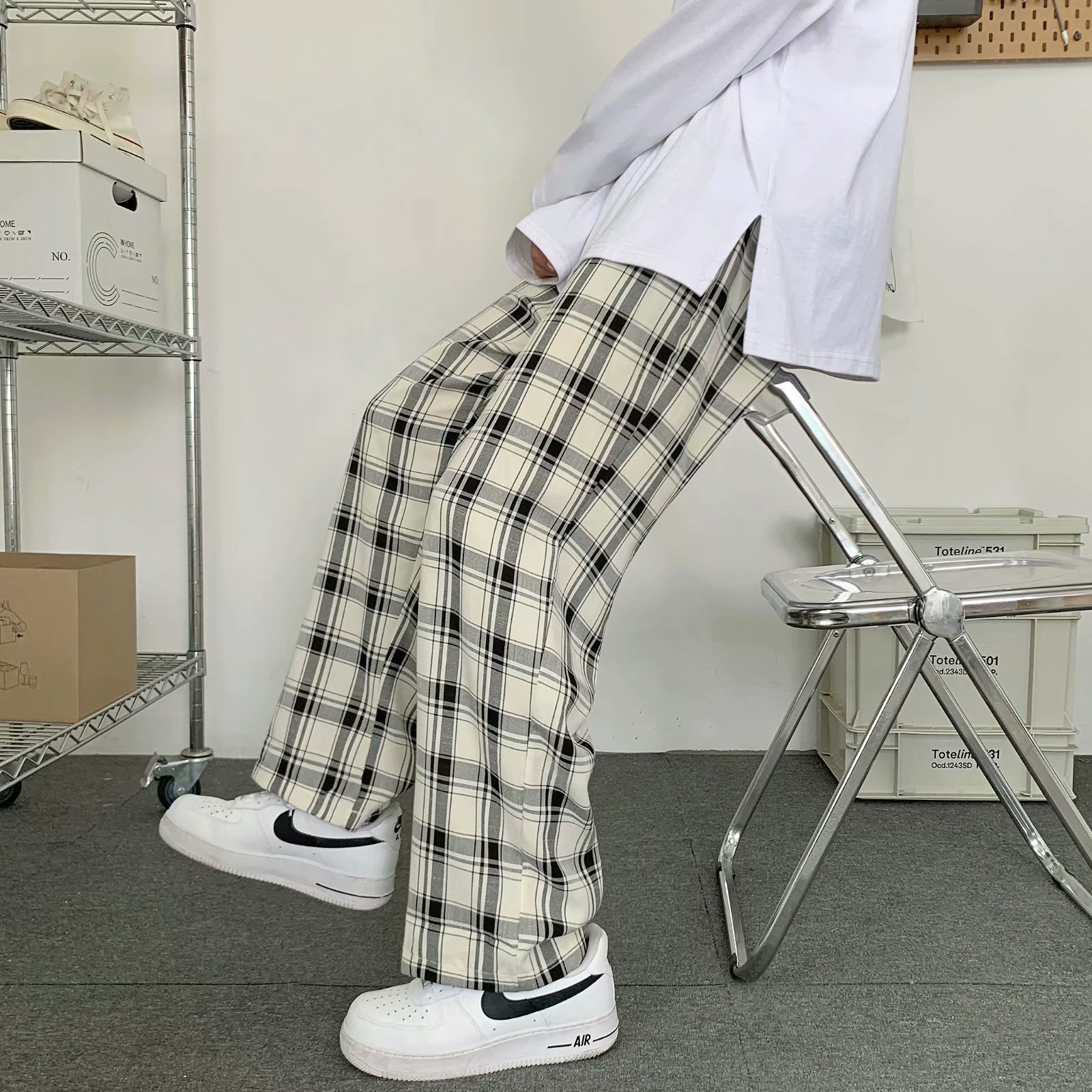 Celana Pria Motif Kotak-kotak  - Cargo Pant Wide ulasan dan harga